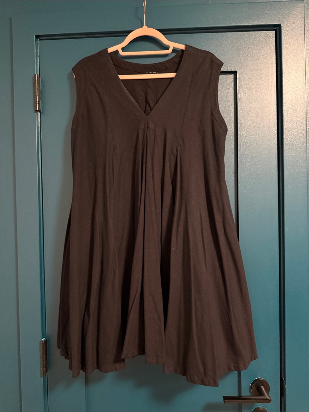 Turn Black Linen Sleeveless Swing Dress